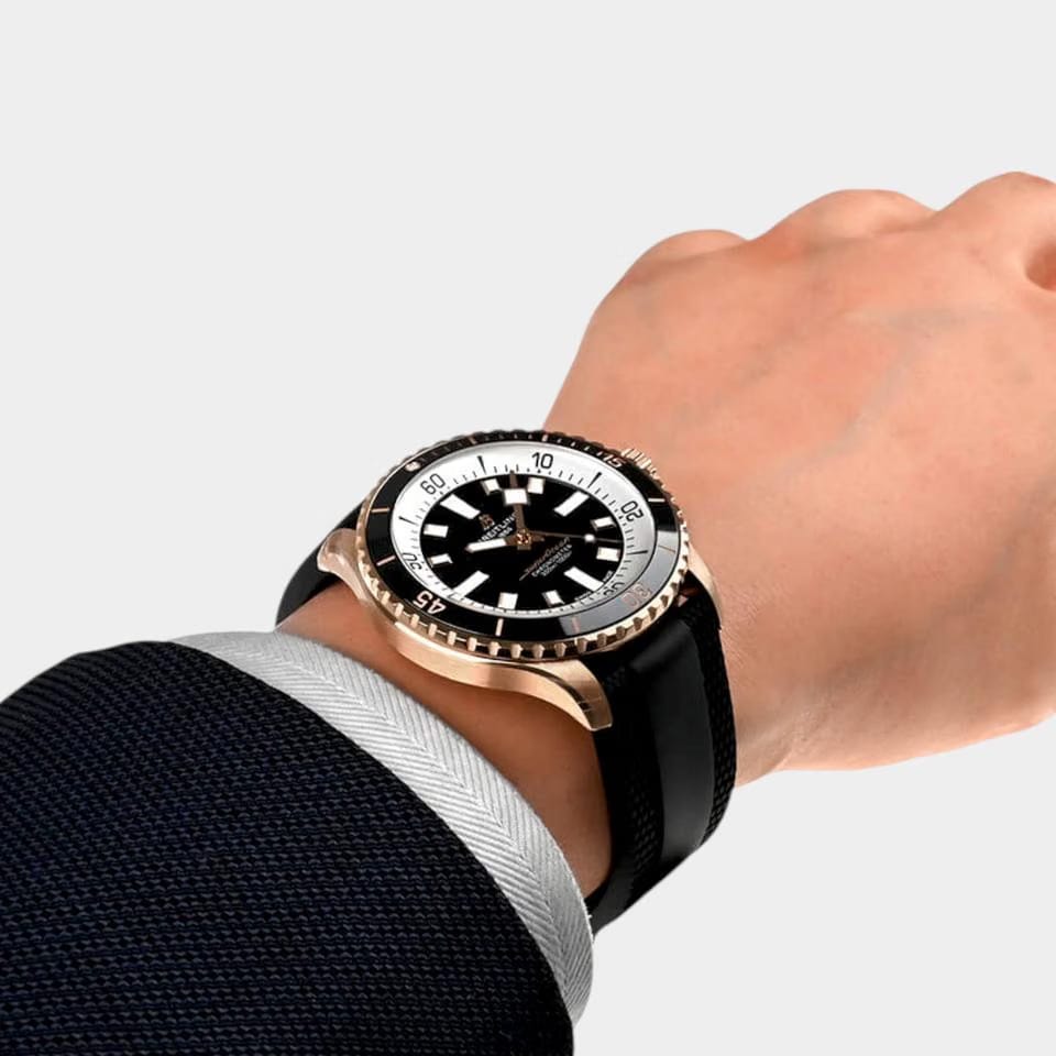 Breitling Superocean 42300 M Automatic / Red gold / 42mm / Box&Papers / R17375211 B1 S1
