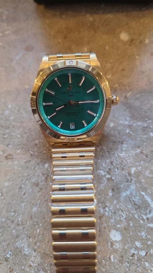 Breitling Chronomat 36 Automatic 36 Victoria Beckham box + papers unworn