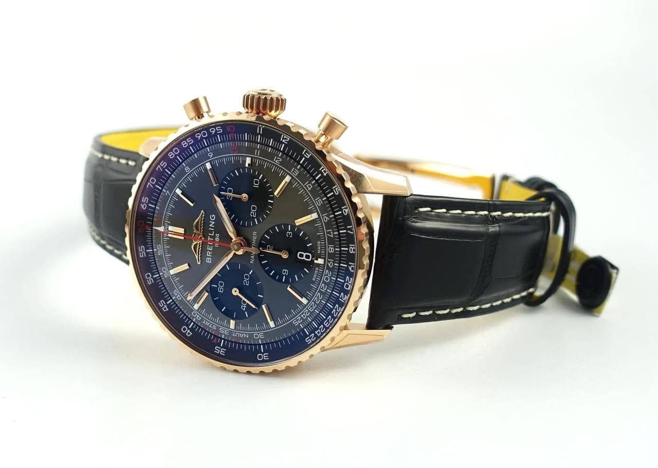 Breitling Navitimer 1 B01 Chronograph43 Limited Edition Rosegold Full Set / New Watch