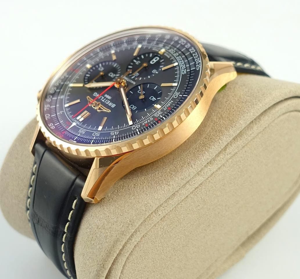 Breitling Navitimer 1 B01 Chronograph43 Limited Edition Rosegold Full Set / New Watch