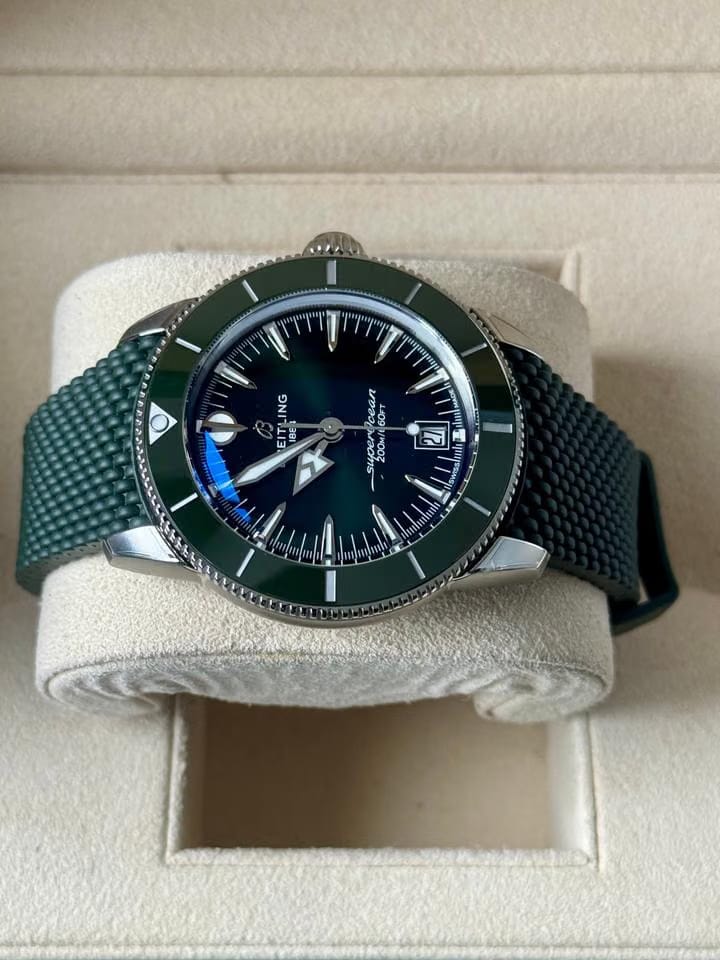 Breitling Ocean Culture Series B31 Automatic Watch
