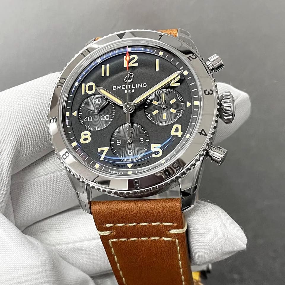 Breitling Ref. A233803 A1 B1 X1