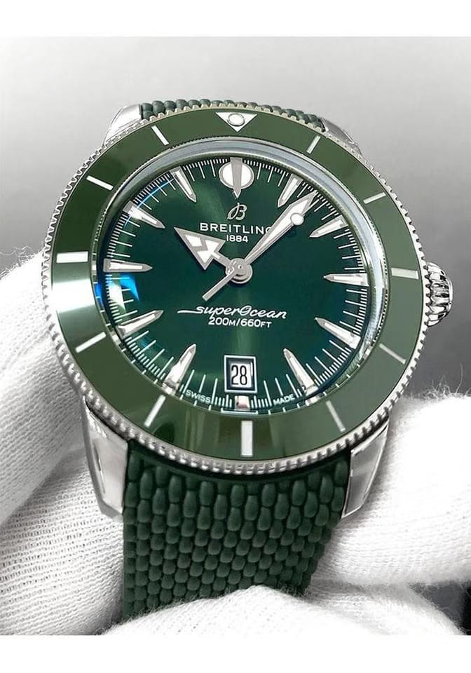 Breitling Ref. AB3111361 L1 S1