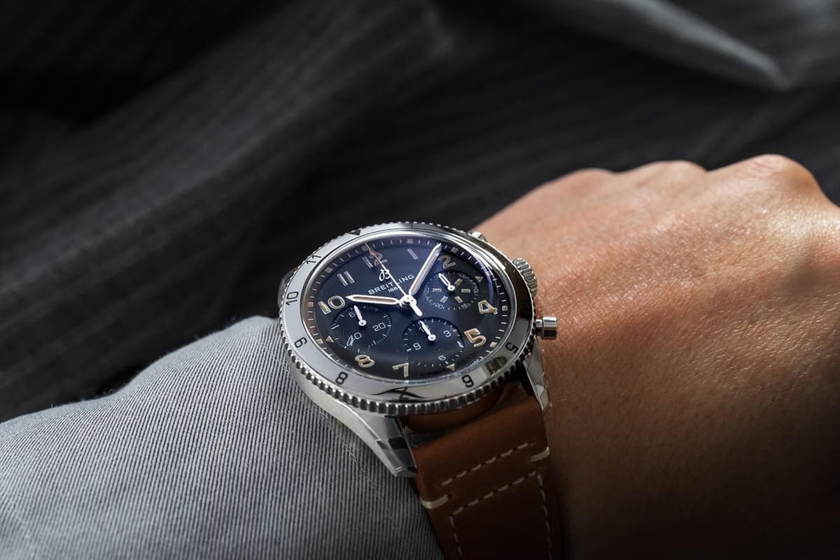 Breitling Avi Chronograph 42 Black Dial A23380 Cosc 42mm - New _ Full Set
