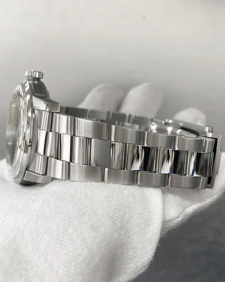 Breitling Ref. AB3113171 L1 A1