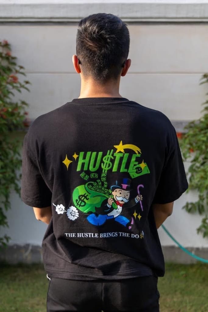 HUSTLE TEE
