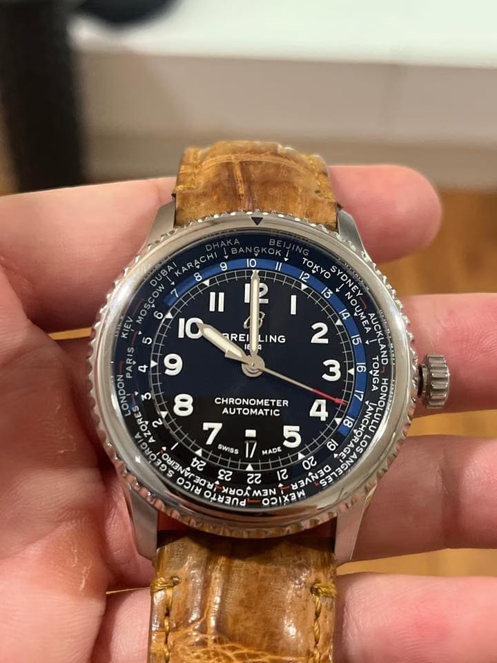 Breitling Navitimer 8 B35 Automatic Unitime Breitling Navitimer 8 B35 Worldtime