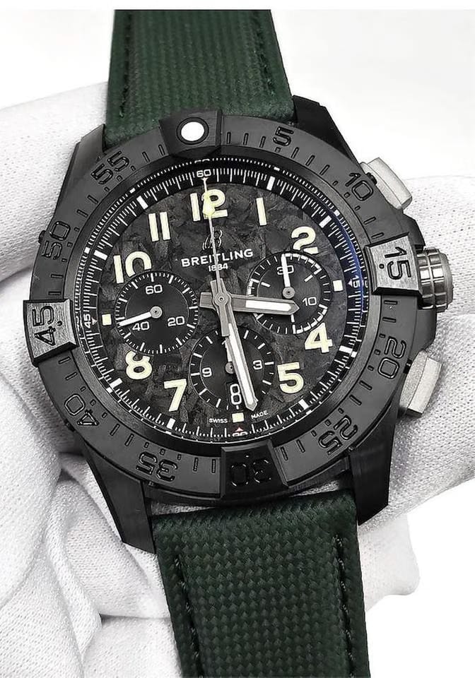 Breitling Ref. SB0148101 B1 X1