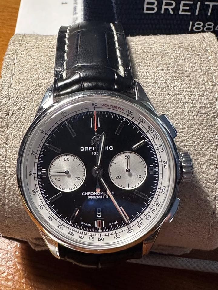 Breitling B01 CHRONOGRAPH 42 Full set watch unworn complete with box booklet warranty