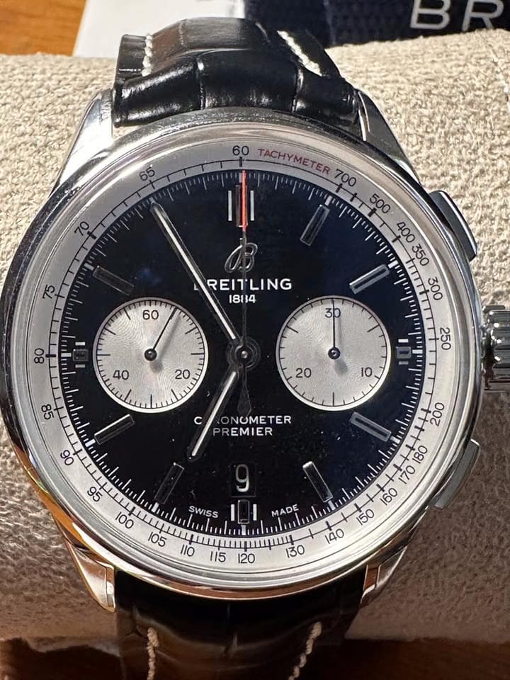Breitling B01 CHRONOGRAPH 42 Full set watch unworn complete with box booklet warranty