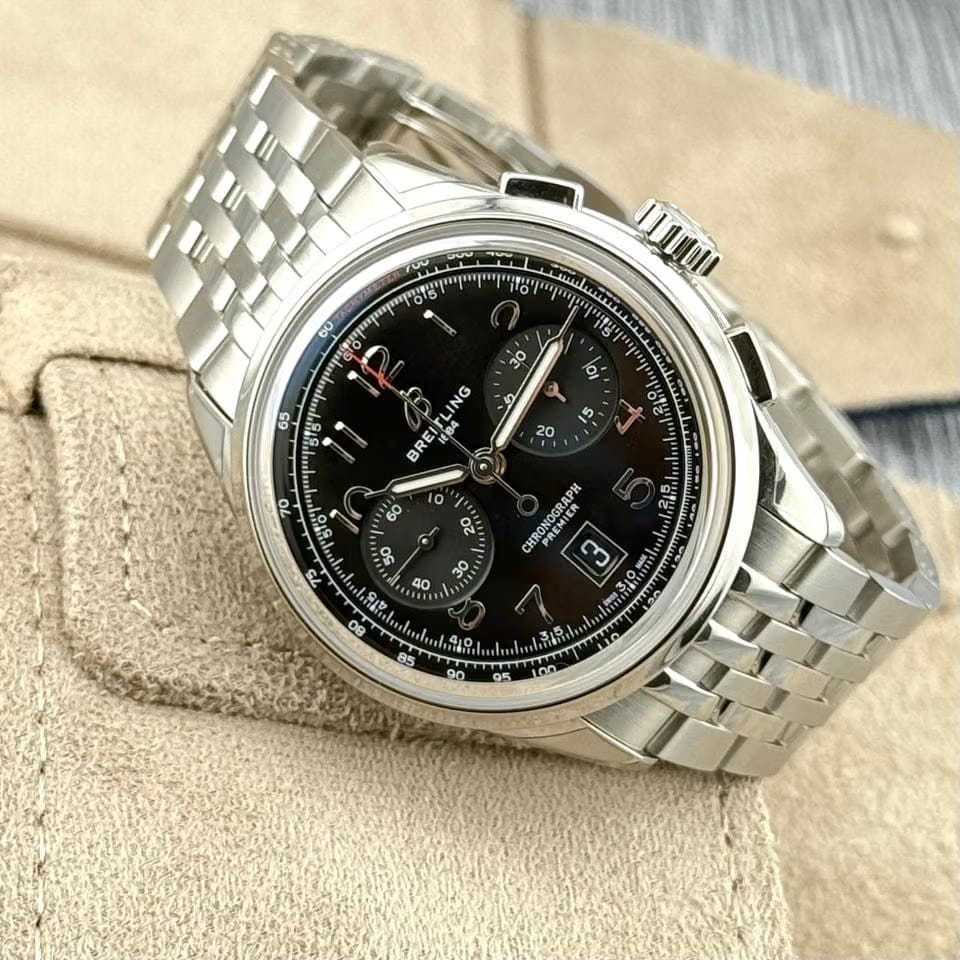 Breitling Premier B01 Chronograph 42 Full-Set 10/2025 | NEU | Unworn | Black Dial | AB0145