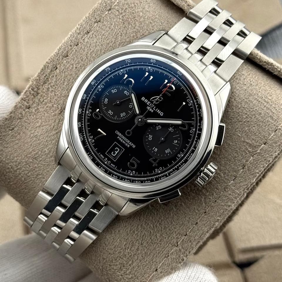Breitling Premier B01 Chronograph 42 Full-Set 10/2025 | NEU | Unworn | Black Dial | AB0145