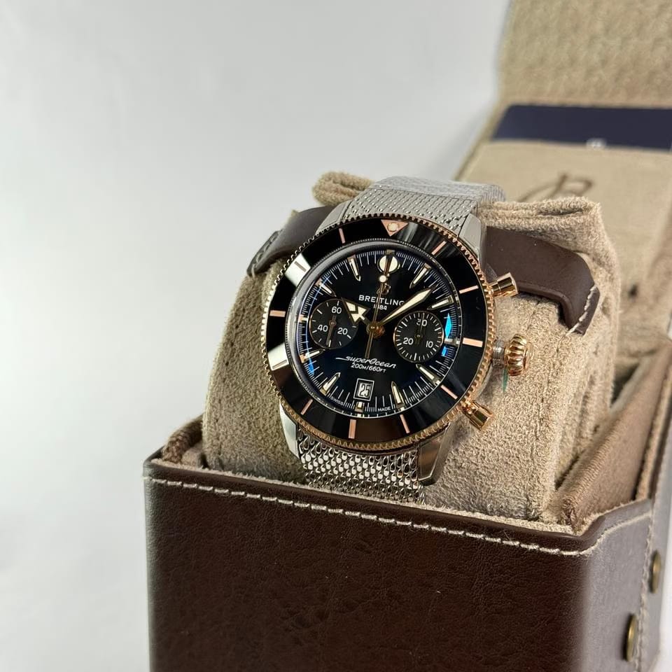 Breitling Superocean Heritage B01 Chronograph 42 - UB0156 H11 B1 A1