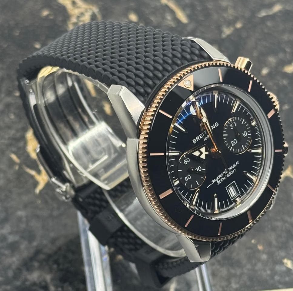 Breitling New 2025 - Superocean Heritage B01 Chronograph 42mm - Black Dial - UB0156 H11 B1 S1