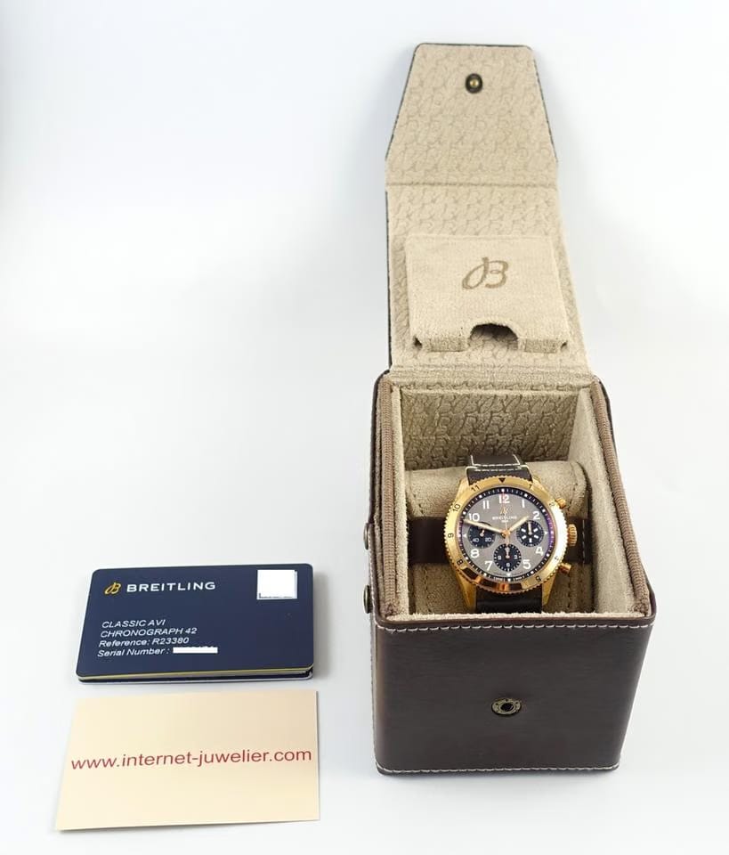 Breitling Classic Avi Chronograph 42 P-51 Mustang Rosegold Unworn Box+Papers