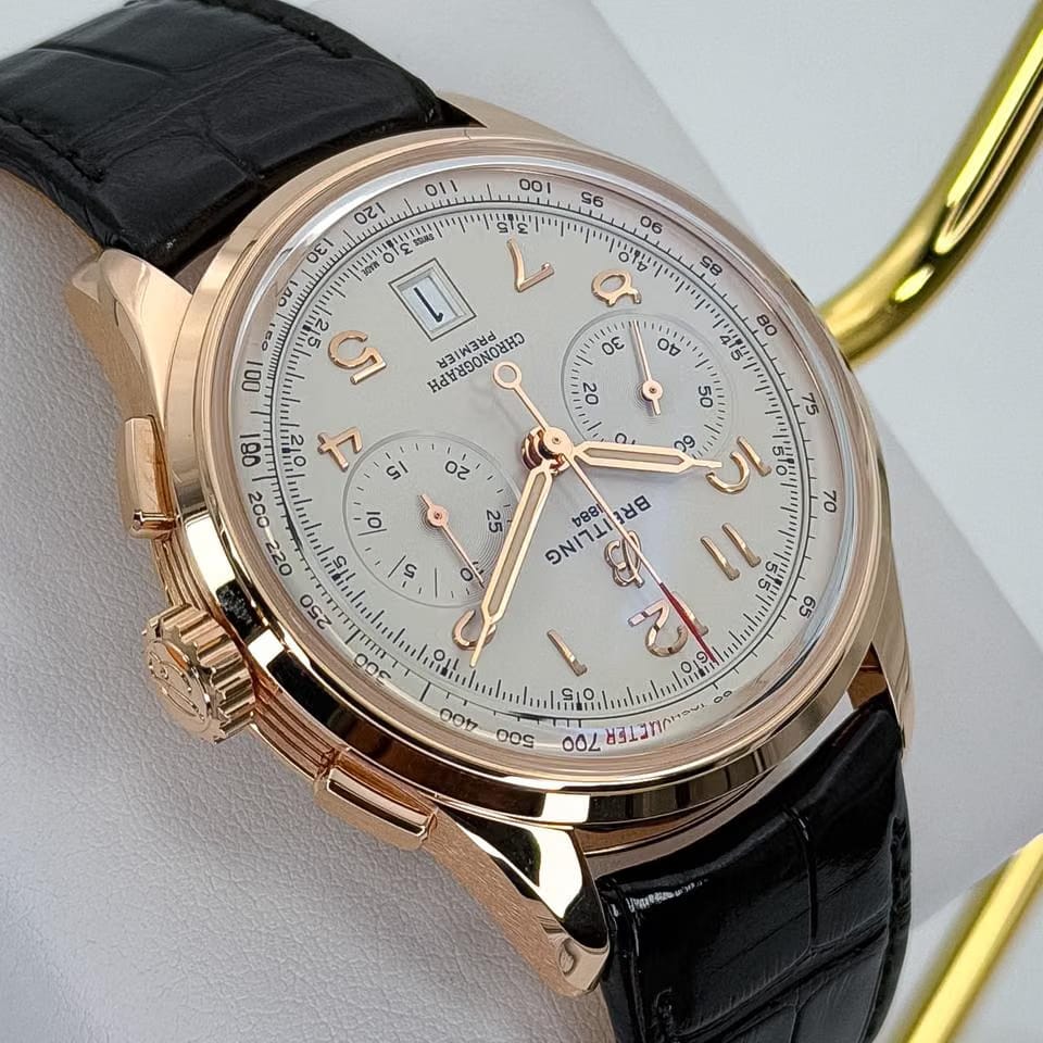 Breitling Premier B01 Chronograph 42 Mint Complete Set 2024