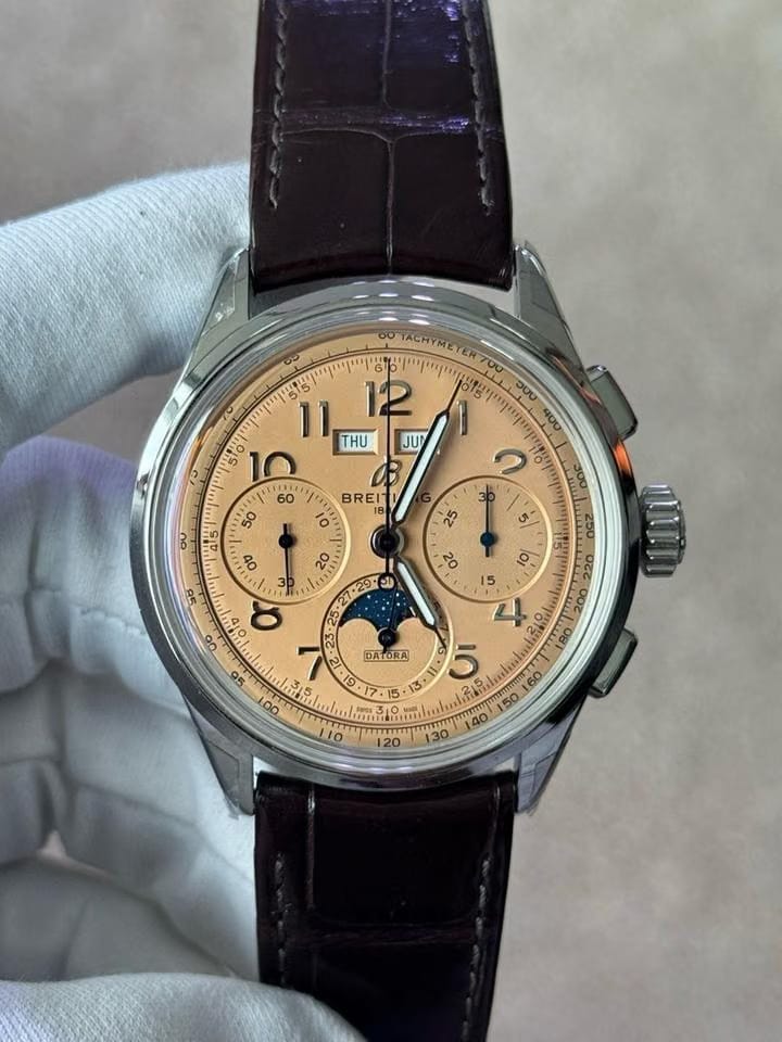 Breitling Premier B52 Datora