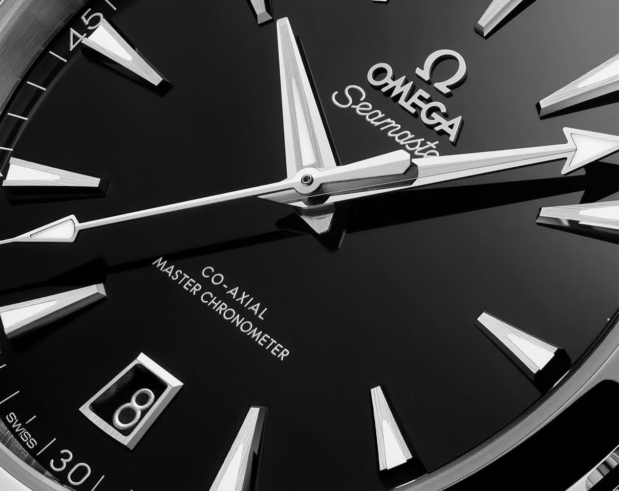 Omega Seamaster Aqua Terrablack dial 41 Mm 220.10.41.21.01.002
