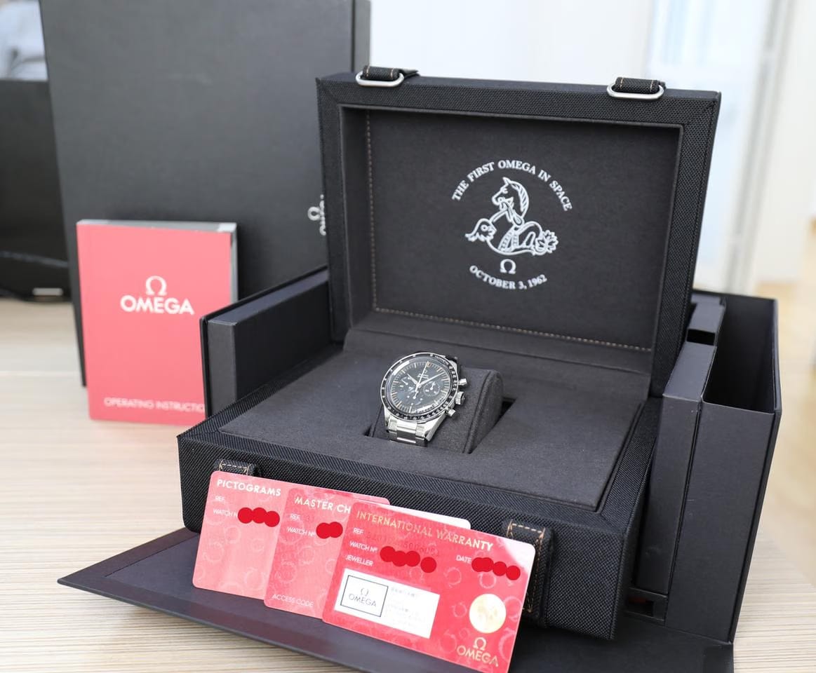 Omega Speedmaster Anniversary - First Omega in Space 39.7mm - New - full set