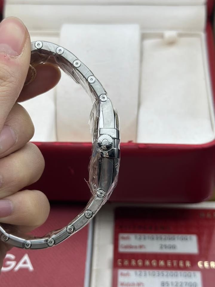 Omega Constellation