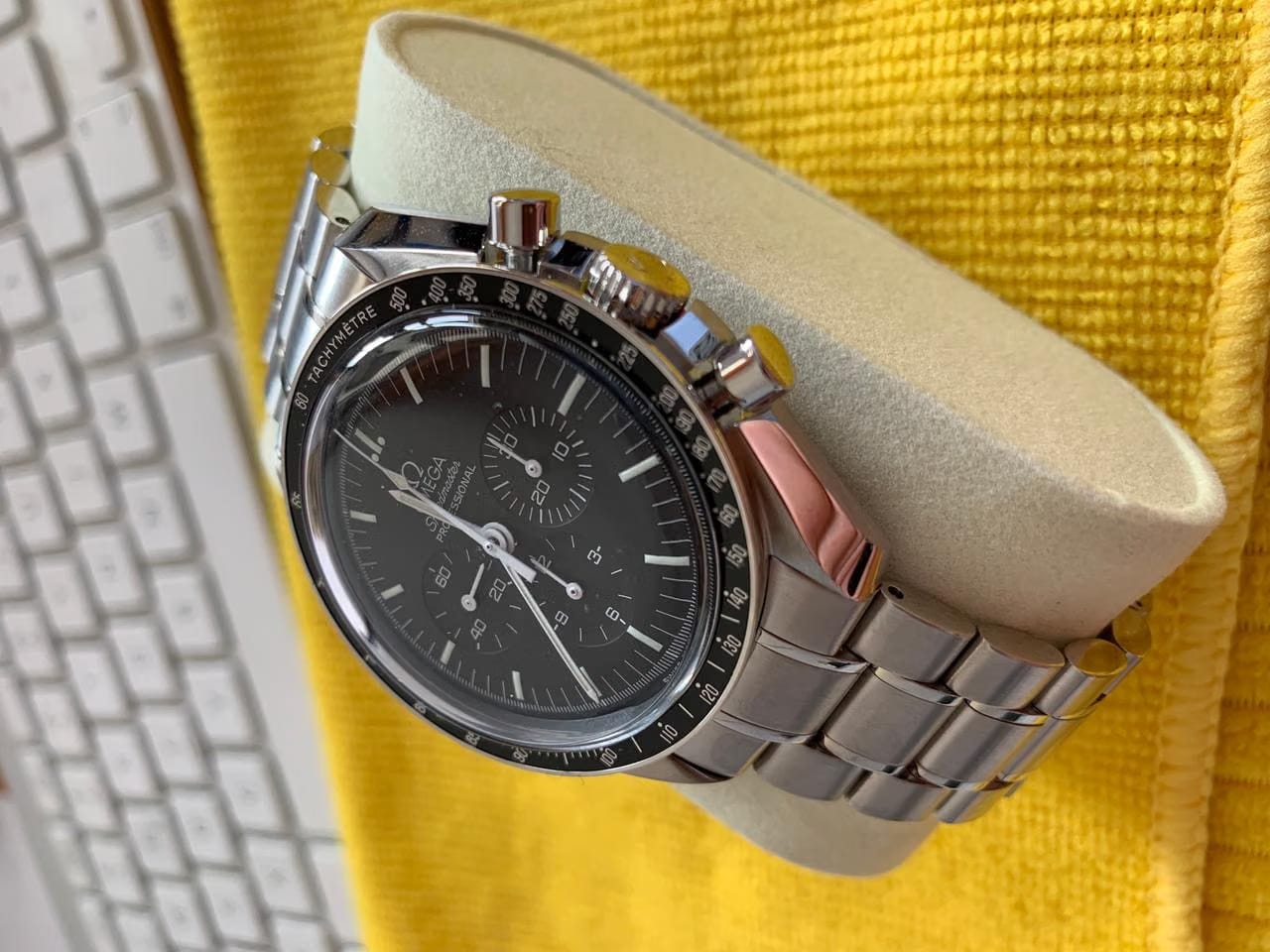 Omega Speedmaster Professional Moonwatch NOS NOS