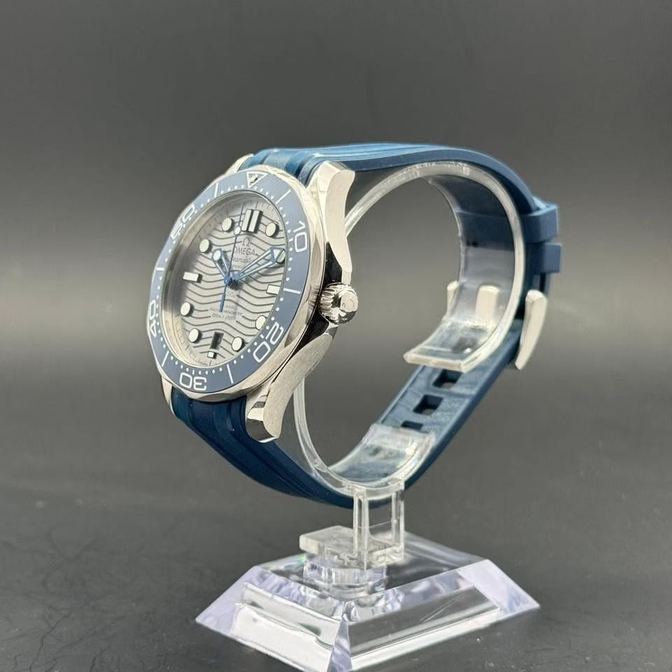Omega Seamaster Diver 300 MFullset I New/Unworn I LC Europe I Partly Stickered