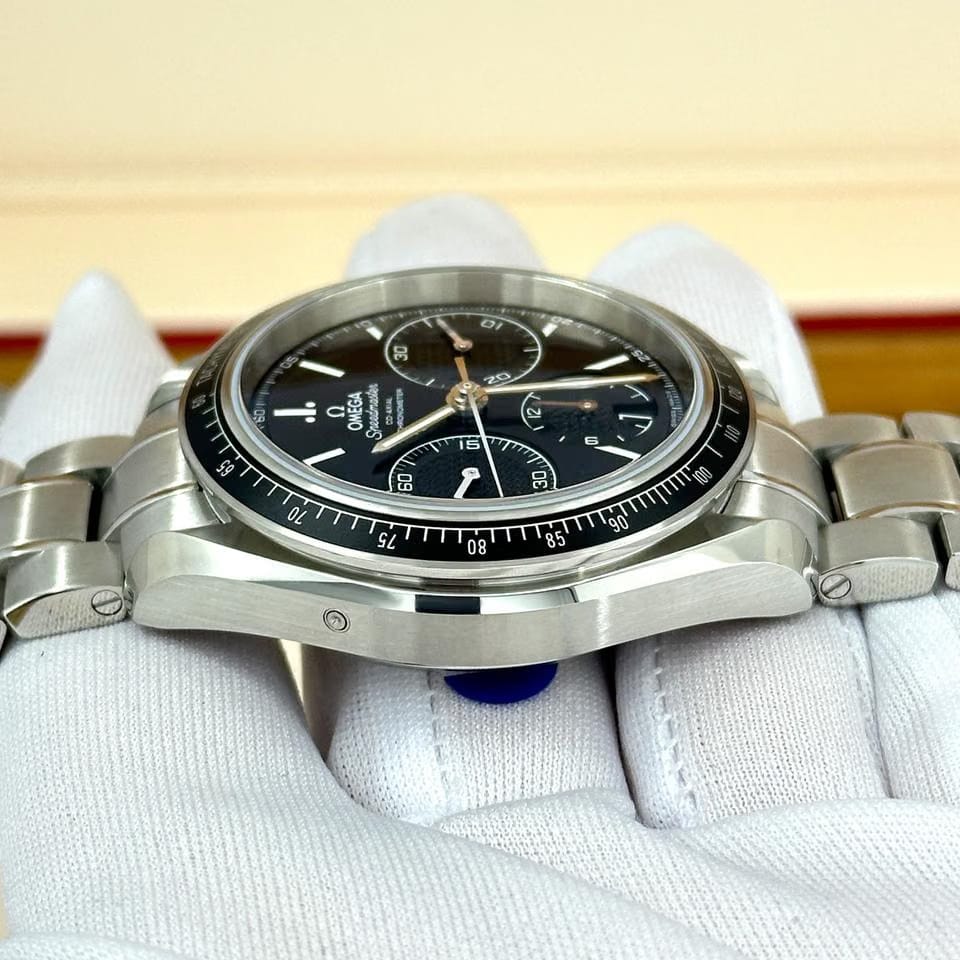Omega Speedmaster Racing Unworn 2026 / 326.30.40.50.01.001