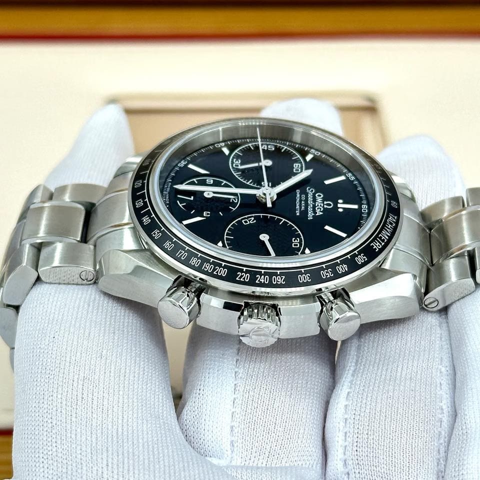 Omega Speedmaster Racing Unworn 2026 / 326.30.40.50.01.001
