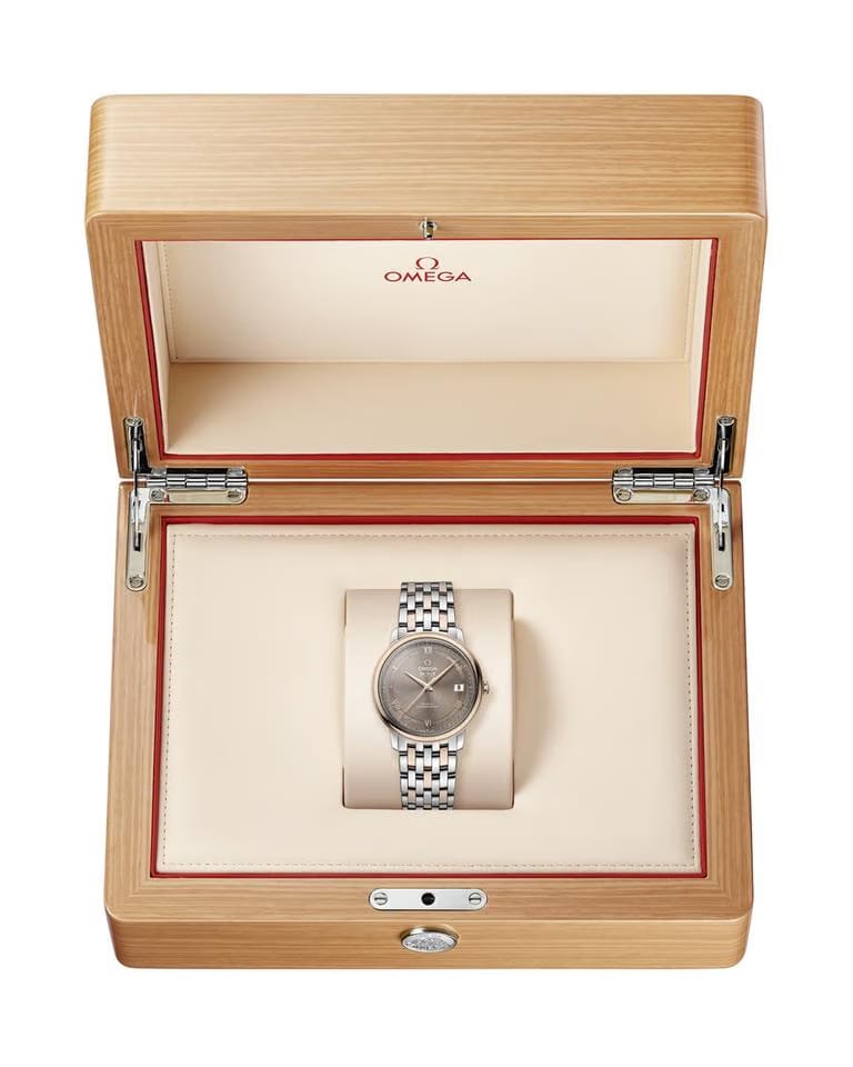 Omega De Ville Prestige Unworn 2026 De Ville Prestige Co‑Axial Chronometer Ref#424.20.37.20.13.001 box and papers