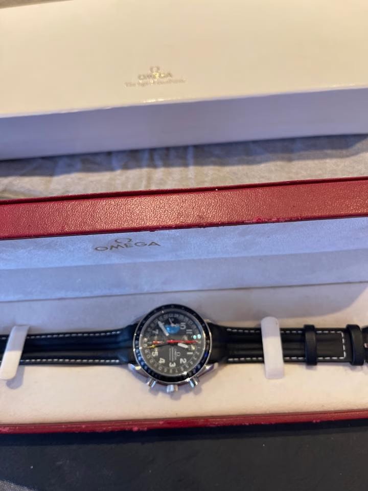 Omega Speedmaster Day Date Rarement portée