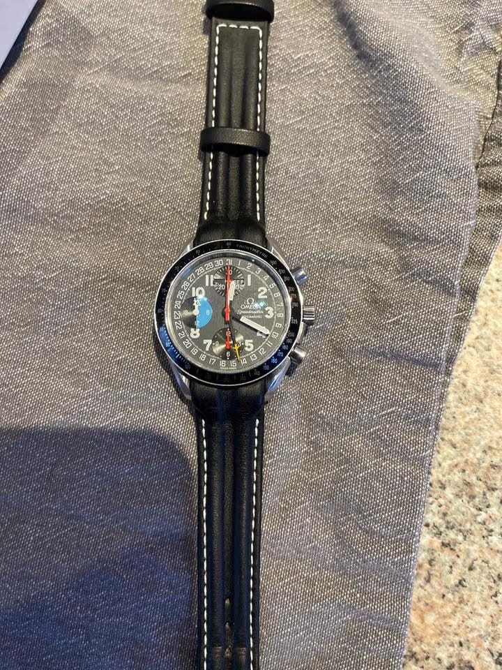 Omega Speedmaster Day Date Rarement portée
