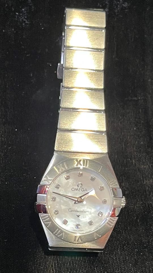 Omega Constellation Quartz Full Set/Unworn: Mother-of-Pearl Dial w Diamond Hour Marker