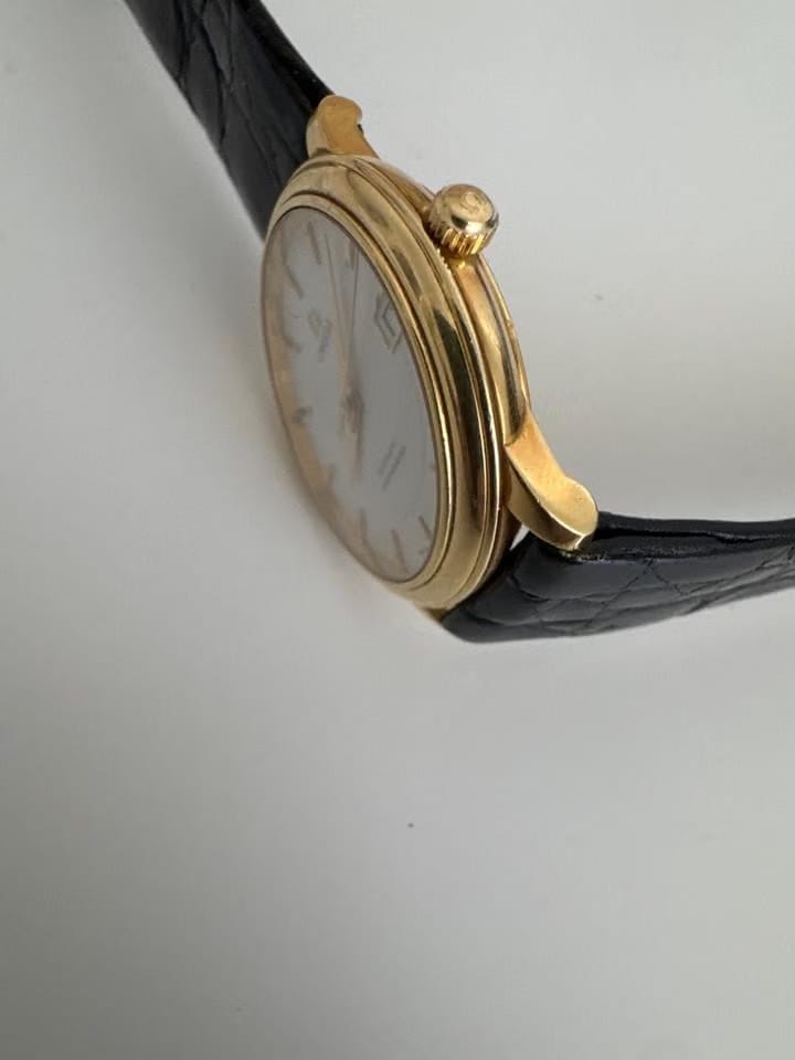 Omega De Ville Prestige Chronometer Vendo questo elegante Omega De Ville Automatic Chronometer c