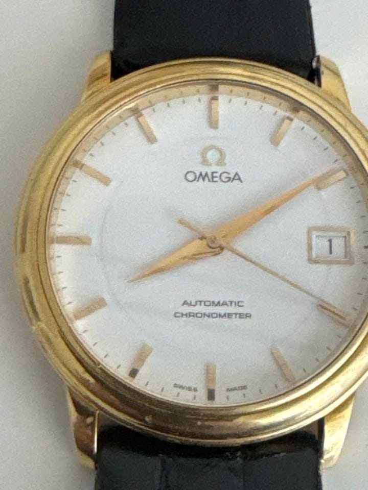 Omega De Ville Prestige Chronometer Vendo questo elegante Omega De Ville Automatic Chronometer c