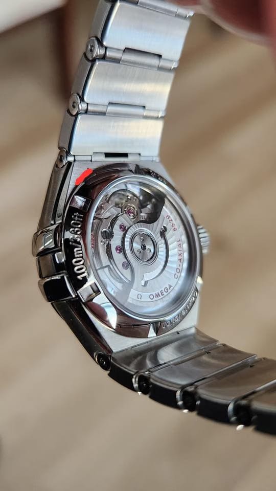 Omega Constellation Ladies Co-axial 27mm Lacquered dial decorated with a feathered pattern
