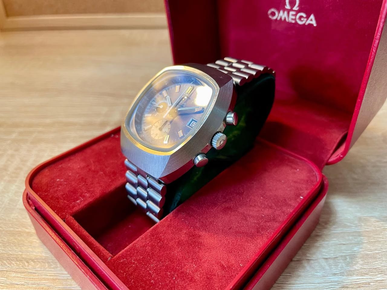Omega Seamaster Chronograph Jedi NOS Complete Set