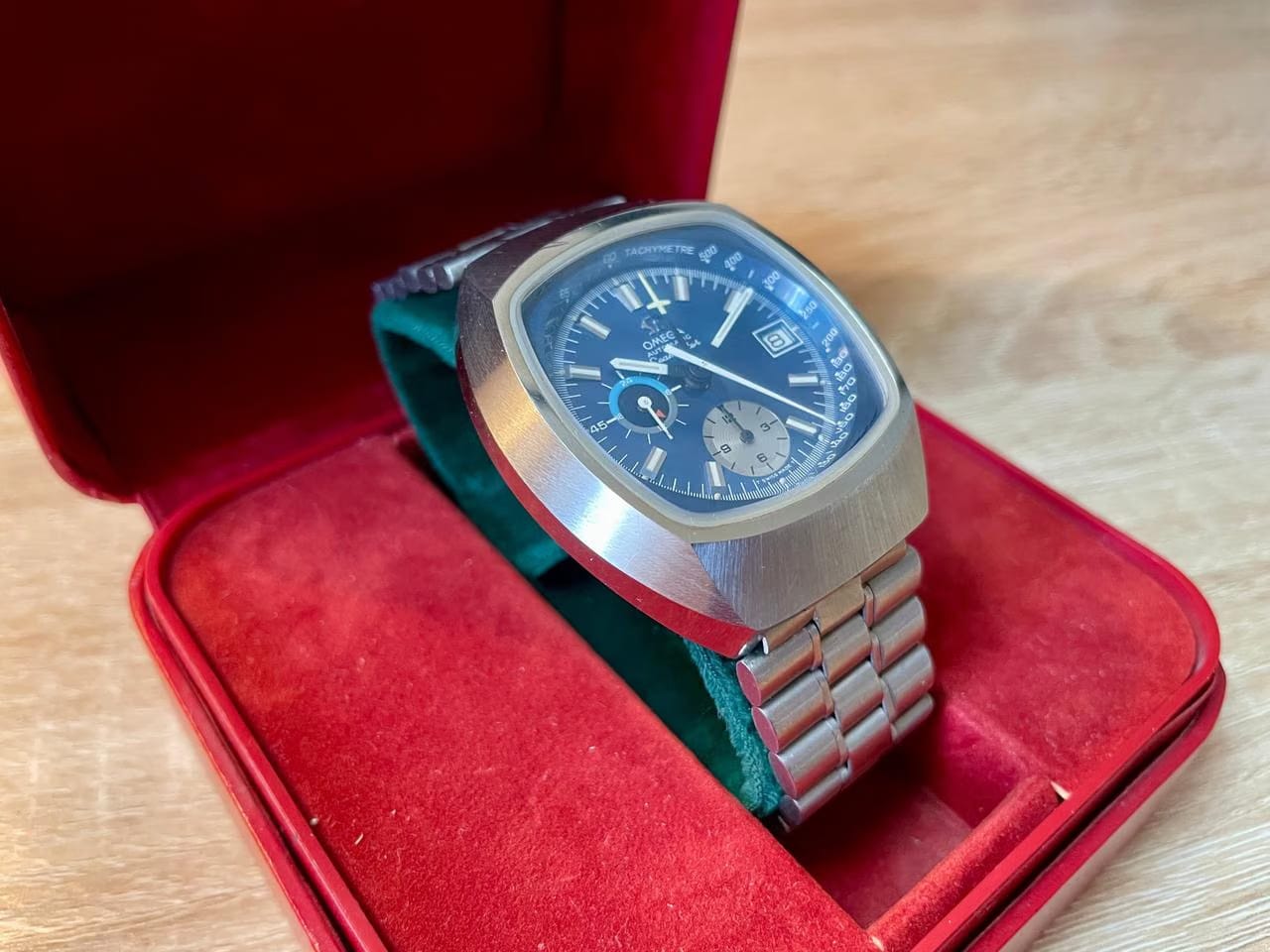 Omega Seamaster Chronograph Jedi NOS Complete Set