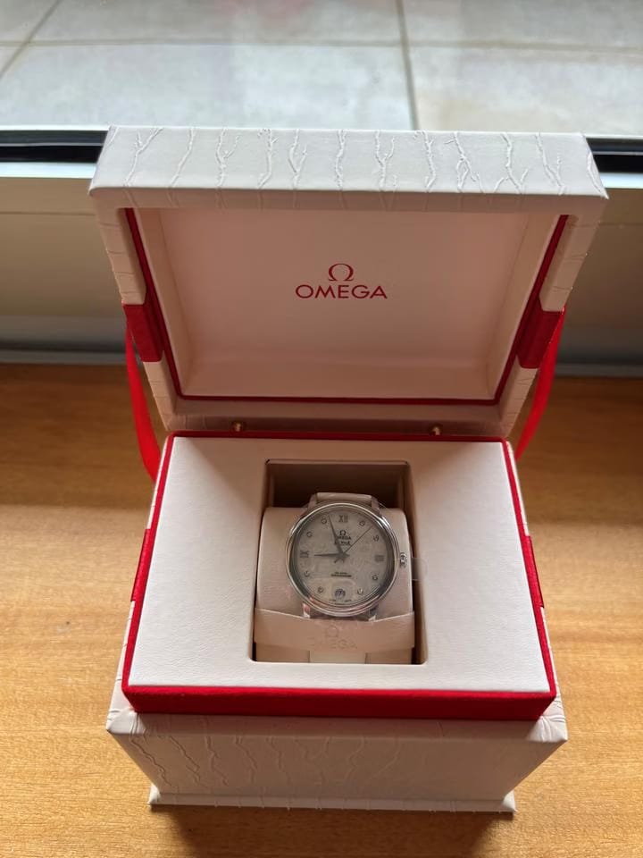 Omega De Ville Prestige Butterfly De Ville Prestige