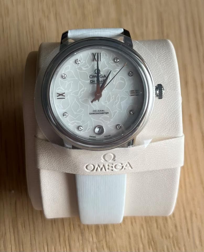 Omega De Ville Prestige Butterfly De Ville Prestige