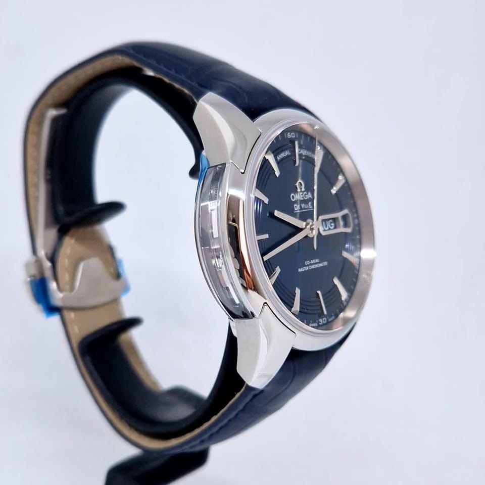 Omega De Ville Hour Vision Co-axial Master Annual 433.33.41.22.03.001