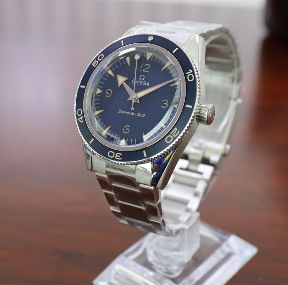 Omega Seamaster 300 Blue Sandwich dial - 2021 - New