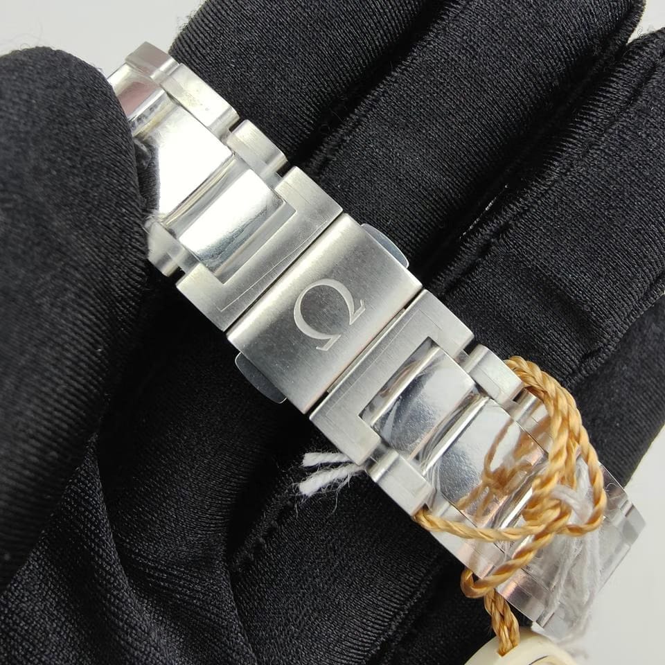 Omega Seamaster Aqua Terra150m Master Coaxial Seamaster Co-axial 231.15.34.20.57.003 (H)