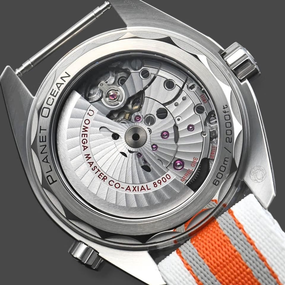 Omega Seamaster Planet Ocean Steel / 43.5 mm / Box&Papers / 215.32.44.21.04.001