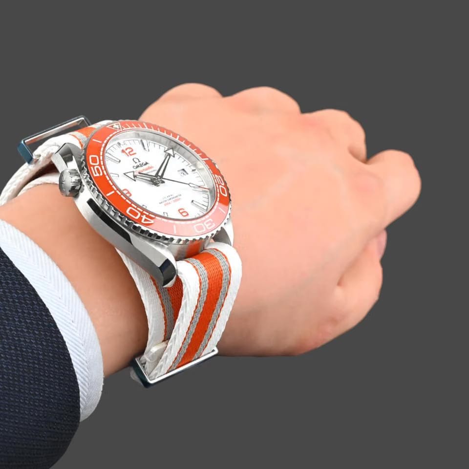 Omega Seamaster Planet Ocean Steel / 43.5 mm / Box&Papers / 215.32.44.21.04.001