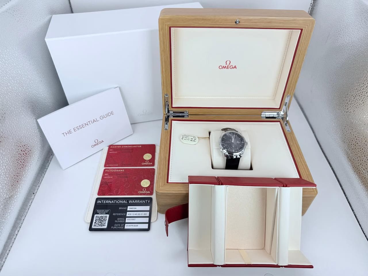 Omega De Ville Trésor Master Chrono Power Reserve 40 MM