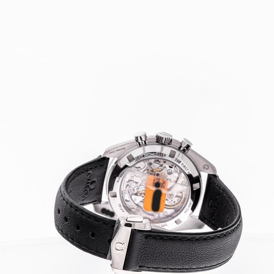 Omega Speedmaster Professional Moonwatch42 Sapphire – 310.32.42.50.01.002 – NEW & Unworn – 03/2026 Full Set