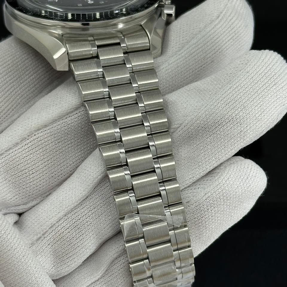 Omega Speedmaster Professional Moonwatch Unworn 2026 / 310.30.42.50.01.002