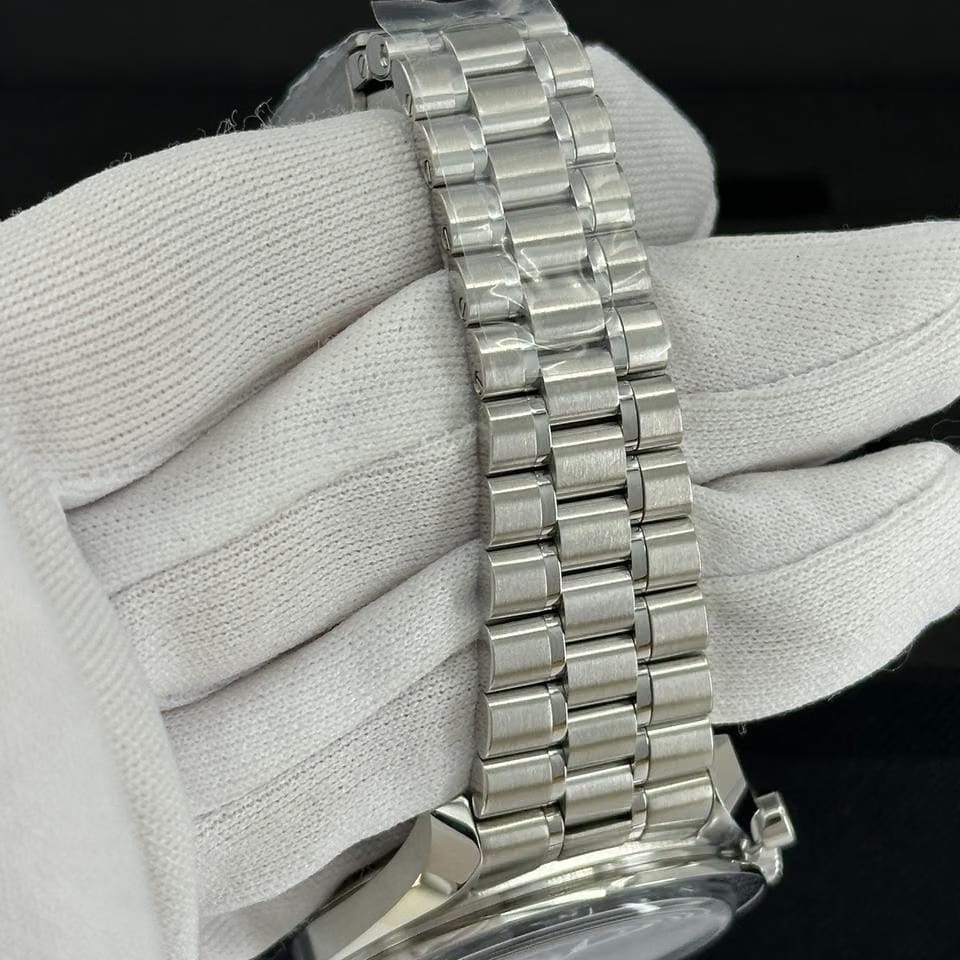 Omega Speedmaster Professional Moonwatch Unworn 2026 / 310.30.42.50.01.002