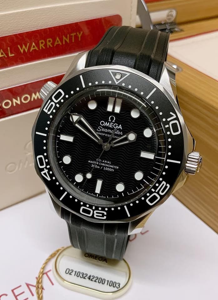 Omega Seamaster Diver 300 M42mm 210.32.42.20.01.003 Unworn Box & Papers 2026