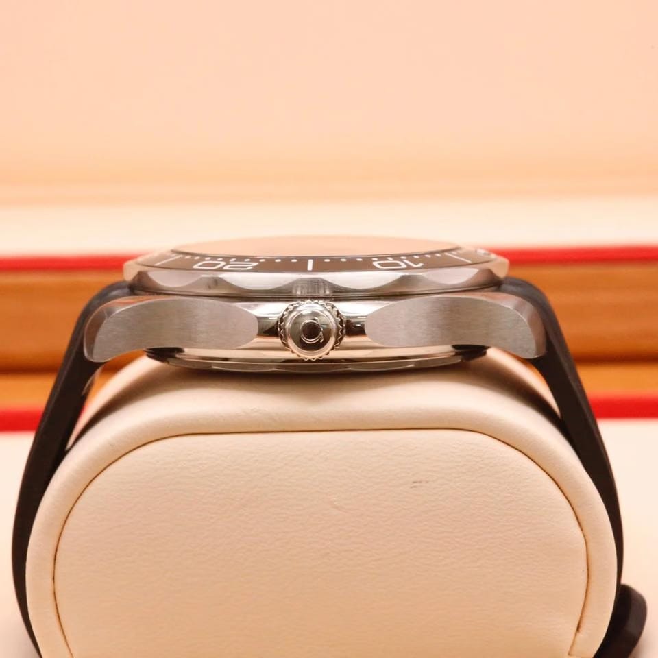 Omega Seamaster Diver 300 M21032422001001